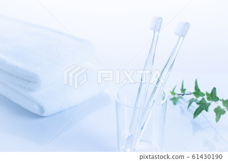 Washbasin toothbrush and towel Washbasin toothbrush and towel 61430190