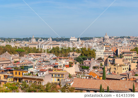Rome overview with monument Panorama from Piazzale 61433396