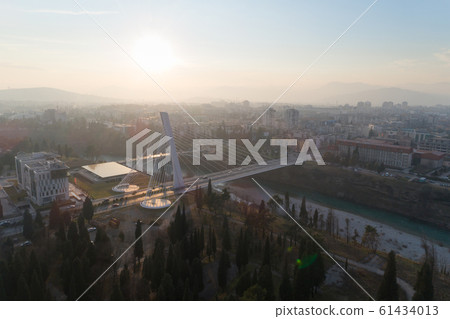aerial view of Millennium bridge over Moraca river in Podgorica 61434013