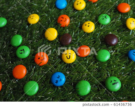 各種表情，情感，友誼，聯繫，多樣性 61436736