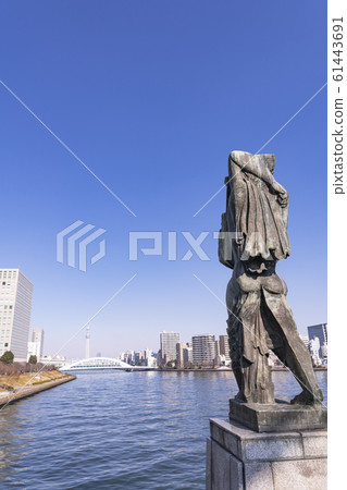 Urban landscape Sumida River and statue Tsukuda, Chuo-ku, Tokyo Urban landscape Sumida River and statue Tsukuda, Chuo-ku, Tokyo 61443691