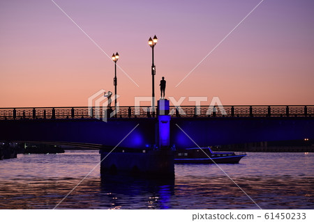 Nemmai橋的日落 61450233