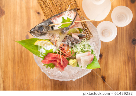 Sashimi platter and sake Sashimi platter and sake 61459282