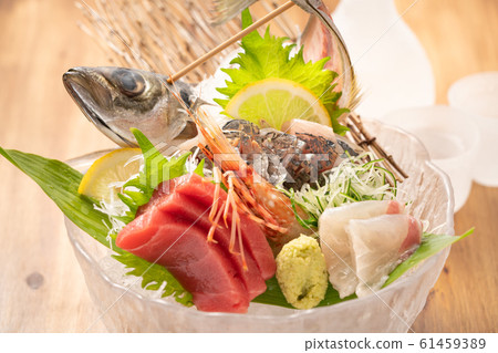 Sashimi platter and sake Sashimi platter and sake 61459389