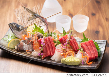 Sashimi platter and sake Sashimi platter and sake 61459744
