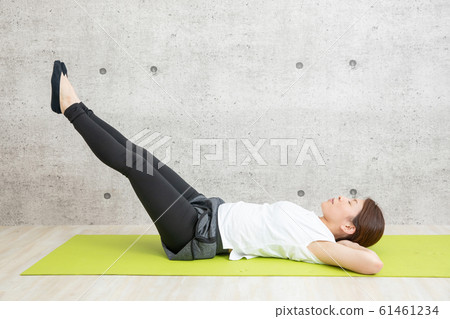 Women stretching Women stretching 61461234