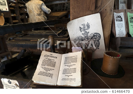 Old ancient print machine hand press Old ancient print machine hand press 61466470