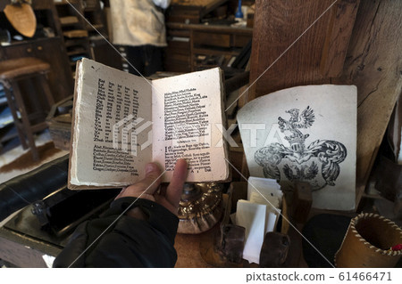 Old ancient print machine hand press Old ancient print machine hand press 61466471