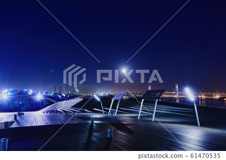 橫濱港和大三橋國際客輪碼頭天台夜景 61470535