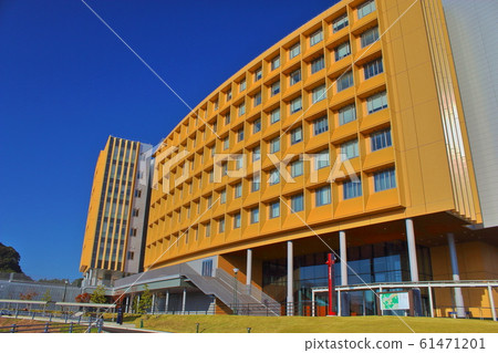 Kyushu University Ito Campus West Building 5 61471201