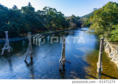 [三重縣]伊勢神宮奈津五十鈴川 61471274