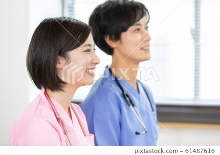 醫學圖像年輕的醫生 61487616