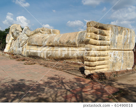 Wat Rokayasuta Wat Rokayasuta 61490018