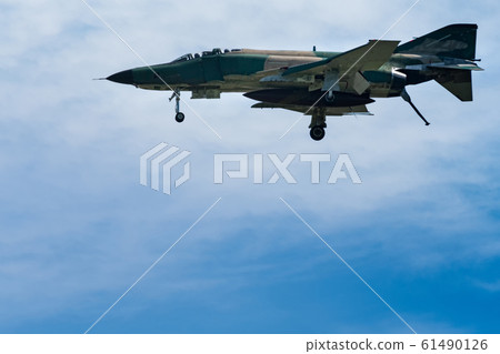 Air Self-Defense Force F4 Phantom Air Festival Mobile Flight Landing Demo 61490126