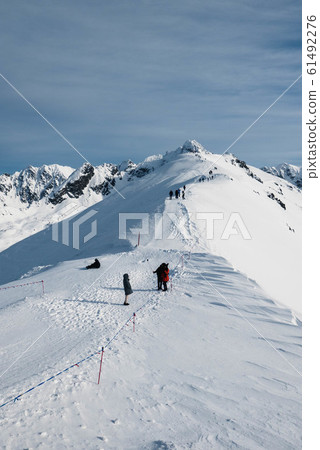 Snowy peaks in polish tatra mountains, wineter 61492276