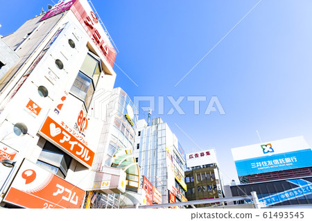 Cityscape in front of Nakano Station North Exit Station 61493545