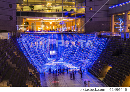 橫濱港未來的藍色船塢花園的照明 61496446