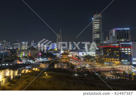 Dongdaemun, Seoul 61497387