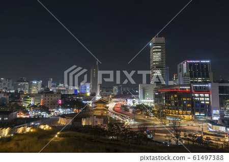 Dongdaemun, Seoul 61497388