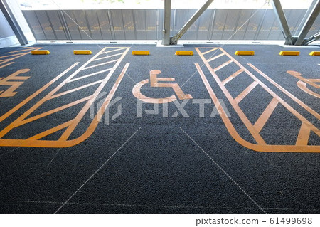 千曲市多層停車場(輪椅) 千曲市多層停車場(輪椅) 61499698