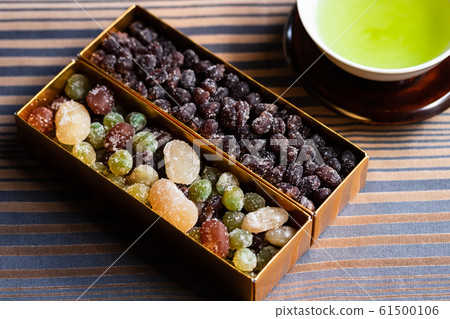 Sweet beans 61500106