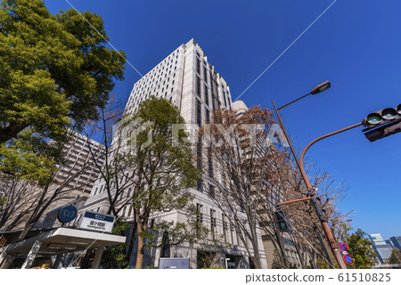 Entrance of Kasumigaseki Station on Marunouchi Line and Building of Bar Association 61510825