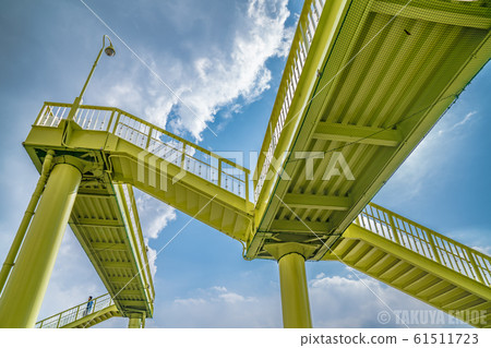 Heaven overpass 61511723