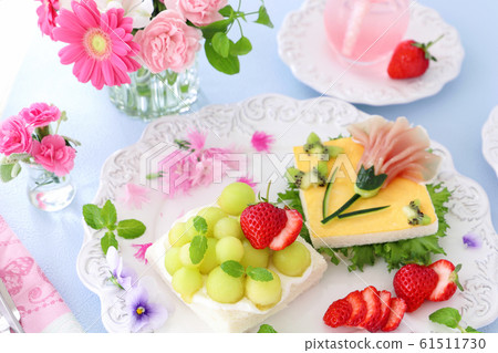 Spring open sandwich melon and strawberry ham carnation 61511730