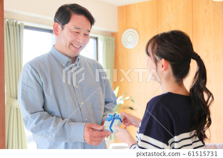 父親的禮物 61515731