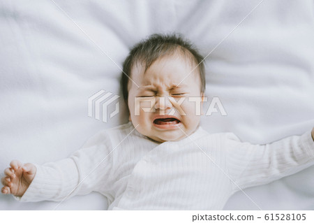 Baby boy newborn kid crying 61528105