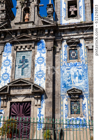 Detail of the azulejo tilework of the historical Igreja de Santo Ildefonso in the city of Porto in Portugal Detail of the azulejo tilework of the historical Igreja de Santo Ildefonso in the city of Porto in Portugal 61529803