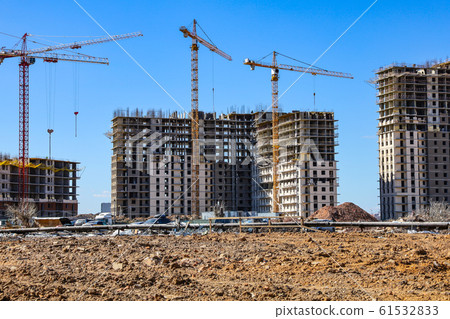 Construction of multi-storey buildings near 61532833