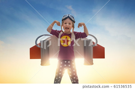 Child playing pilot Child playing pilot 61536535