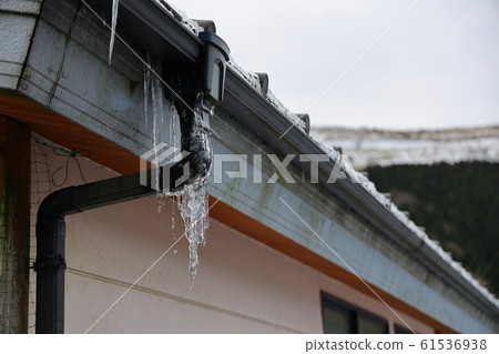 Icicle Icicle 61536938