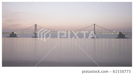 Sunrise and dawn of Busan Gwangan Bridge 61538773