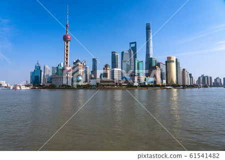 《上海》外灘景觀,陸家嘴摩天大樓 《上海》外灘景觀,陸家嘴摩天大樓 61541482