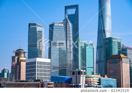 《上海》外灘景觀,陸家嘴摩天大樓 《上海》外灘景觀,陸家嘴摩天大樓 61541524
