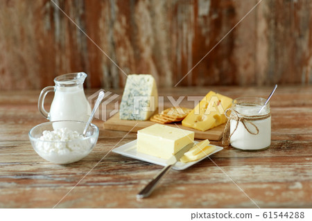cottage cheese, crackers, milk, yogurt and butter 61544288