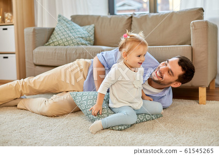 father with little baby daughter at home father with little baby daughter at home 61545265