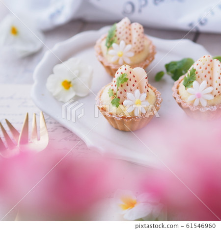 Spring Sweets White Strawberry Petite Tart Cake Spring Sweets White Strawberry Petite Tart Cake 61546960