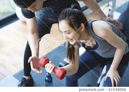 Personal gym image_Dumbell 61548008