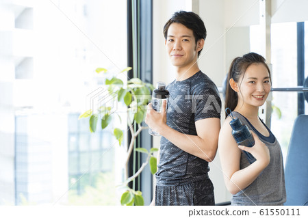 Personal gym trainer Personal gym trainer 61550111
