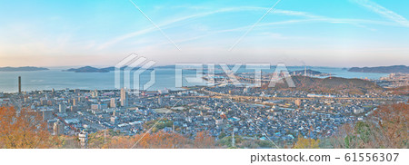 [大瀨戶大橋（從青野山山頂展望台）（傍晚）]（高分辨率版）香川縣鮎田郡宇多津町青山山頂 61556307
