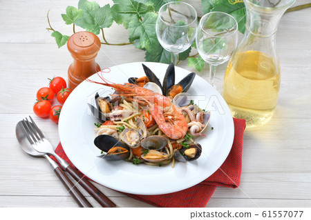 海鮮pescatore（海鮮意麵配扁麵條） 61557077