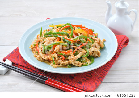 Uses Chinja Loose, Pork Loin Shredded, Bell Pepper and Paprika (Red / Yellow). Chinese cuisine. Uses Chinja Loose, Pork Loin Shredded, Bell Pepper and Paprika (Red / Yellow). Chinese cuisine. 61557225
