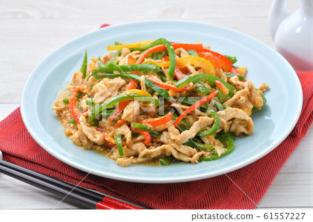 Uses Chinja Loose, Pork Loin Shredded, Bell Pepper and Paprika (Red / Yellow). Chinese cuisine. Uses Chinja Loose, Pork Loin Shredded, Bell Pepper and Paprika (Red / Yellow). Chinese cuisine. 61557227