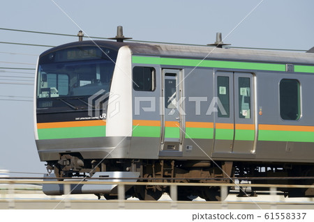 E233系列30003000東海道線普通小田原 61558337