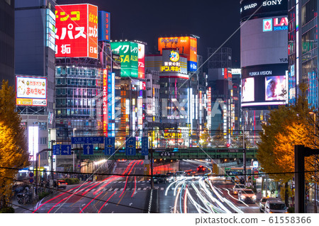 <<Tokyo>> Shinjuku Kabukicho, car light trails <<Tokyo>> Shinjuku Kabukicho, car light trails 61558366