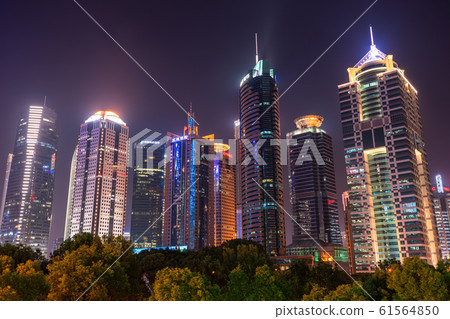  <Shanghai> The skyscraper of Lujiazui, the center of Chinese economy 61564850