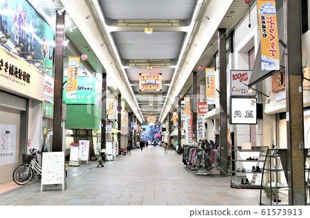 和歌山市burakuri町購物街 和歌山市burakuri町購物街 61573913